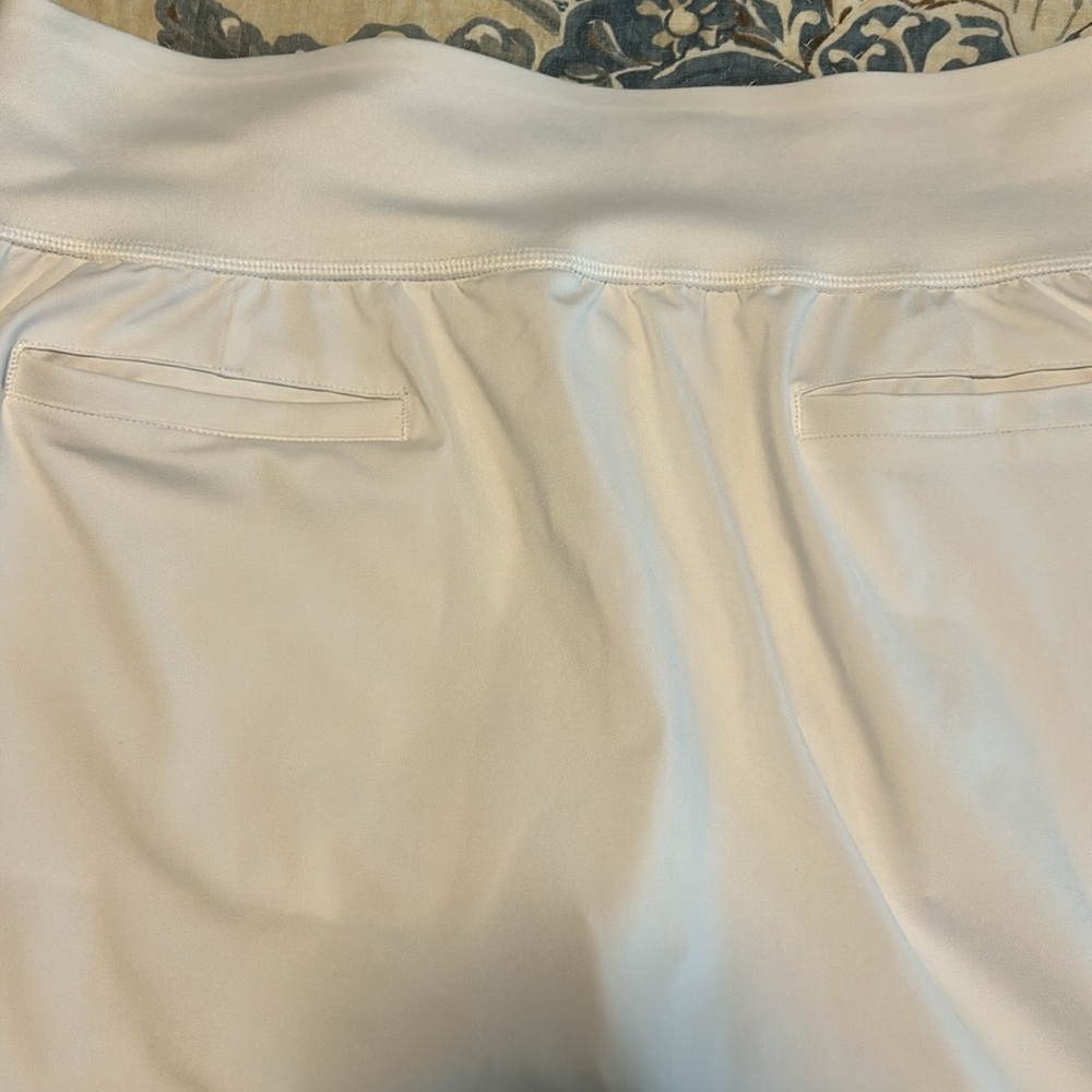 Puma Bright White Athletic Skort, Size Large - Picture 6 of 8